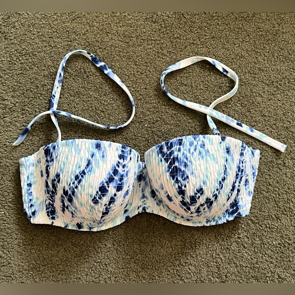 Victoria's Secret Tie Dye Swim Halter Top 34DD